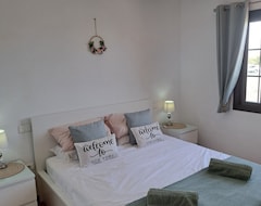 Tüm Ev/Apart Daire Beautiful 2 Bedroom Apartment With Sea View, Close To Beach And Town (Caleta de Fuste, İspanya)