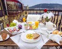 Khách sạn A/c + Terrace Breakfast At Tiffanys (Praha, Cộng hòa Séc)
