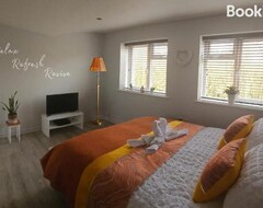 Bed & Breakfast Spa Serviced Apartments Luna R&r (Sleaford, Vương quốc Anh)
