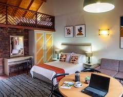 Khách sạn Olifants River Lodge (Middelburg, Nam Phi)