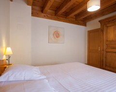 Cijela kuća/apartman Martin Duplex 2 Bathrooms, 2 Toilets, 4 Bedrooms & 10Km From Riquewihr Colmar, Wine Village (Katzenthal, Francuska)