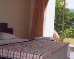 Khách sạn New Mountania Resort (Nilgiris, Ấn Độ)