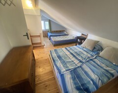 Khách sạn Heat Hostel (Mali Lošinj, Croatia)