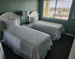 Khách sạn Royal Floridian Resort By Spinnaker (Ormond Beach, Hoa Kỳ)