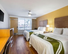 Hotel Quality Inn & Suites Airport-Cruise Port Hollywood (Hollywood, USA)