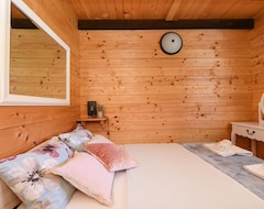 Casa/apartamento entero 2 Bedroom Accommodation In Lovinac (Lovinac, Croacia)