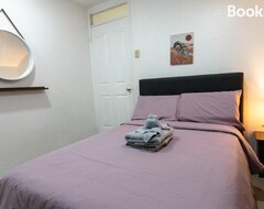 Entire House / Apartment Whitehaus Bnb (Bais City, Philippines)