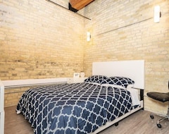 Casa/apartamento entero Character 2 Bedroom Loft In The Heart Of Winnipeg (Winnipeg, Canadá)