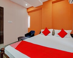Hotel Oyo Flagship 81482 Mr Lodge (Nelamangala, Indien)