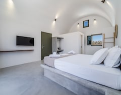 Hotelli Amethyst Luxury Suites Oia (Oia, Kreikka)