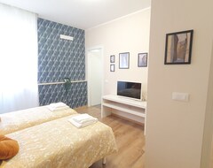 Hele huset/lejligheden Delightful Two-room Apartment In The Center (Forlì, Italien)