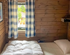Toàn bộ căn nhà/căn hộ 2 Bedroom Accommodation In Mykland (Froland, Na Uy)