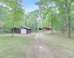 Entire House / Apartment Quiet Cabin Setting On Small River (Chase, USA)