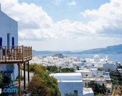 Toàn bộ căn nhà/căn hộ Traditional Cycladic House With Breathtaking View (Plaka, Hy Lạp)