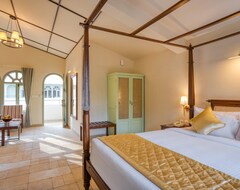 Khách sạn La Flora Amberley Resort (Udhagamandalam, Ấn Độ)