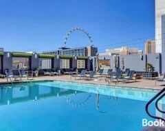 Khách sạn Platinum Hotel Strip View (Las Vegas, Hoa Kỳ)