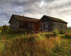 Entire House / Apartment Getaway For The Angler, Golfer, Vacationer And Family (Margaree Forks, Canada)