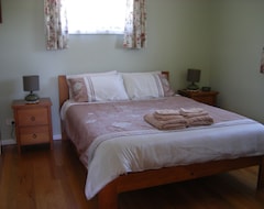 Koko talo/asunto Yasuragi Cabin 2 Pet Friendly Bed And Breakfast (Bega, Australia)