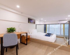 Khách sạn Aust Hotel Apartment (gongbei Port Lovers Road) (Zhuhai, Trung Quốc)