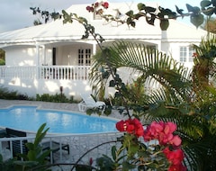 Khách sạn Stand Villa. Light 6 To 10 Pers. Quarter Res. 200m Sea And Beaches Proxi (Saint Francois, French Antilles)