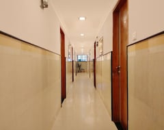 Otel Oyo Rooms Indiranagar 100 Ft Road (Bengaluru, Hindistan)