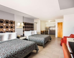Khách sạn Arya Blu Inn and Suites (Ormond Beach, Hoa Kỳ)