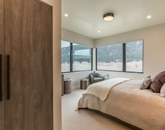 Toàn bộ căn nhà/căn hộ Brand New Meadow Lodge Cabin With Bunkroom- Sleeps 16! (Jackson Hole, Hoa Kỳ)