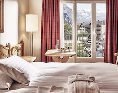Khách sạn Hotel Schonegg (Wengen, Thụy Sỹ)