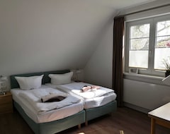 Tüm Ev/Apart Daire Double Room 04 - Guesthouse & Strandhalle (Ahrenshoop, Almanya)