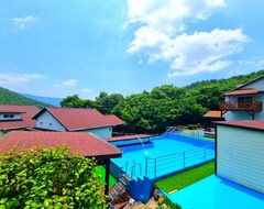 Hotel Gwangyang More Natural Pension (Gwangyang, Corea del Sur)