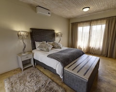 Hotel Naankuse Lodge (Windhoek, Namibia)