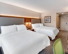 Holiday Inn Express & Suites West Long Branch - Eatontown, An Ihg Hotel (West Long Branch, USA)
