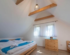 Toàn bộ căn nhà/căn hộ Vacation Home Agáta 2 In Straz Nad Nezarkou - 5 Persons, 1 Bedrooms (Jindřichův Hradec, Cộng hòa Séc)