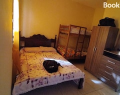 Entire House / Apartment Apartamento Piuma (Piúma, Brazil)