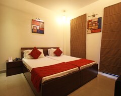 Hotel OYO 6018 Ethnic Facilities (Gurgaon, India)