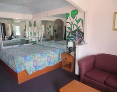 Motel Travelers Inn and Suites Liberty (Liberty, Sjedinjene Američke Države)