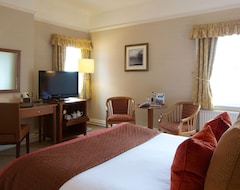 The White Lion Hotel (Aldeburgh, United Kingdom)