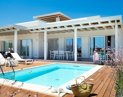 Hele huset/lejligheden Villa Palma, 8 People, Pool, Sea View, Garden, Wifi, Sat, Sicily (Noto, Italien)