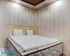 Khách sạn OYO Hotel Aryawart galaxy (Kanpur, Ấn Độ)