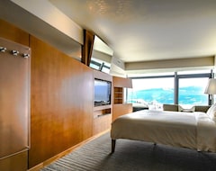 Sparkling Hill Resort and Spa - Adults-Only Resort (Vernon, Canada)