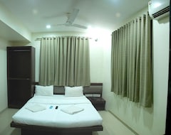 Khách sạn Hotel Sai Seema (Shirdi, Ấn Độ)