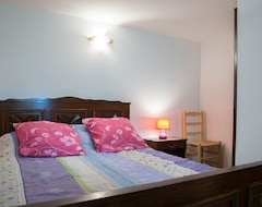 Hotel Bed And Breakfast Mas De Combeau (Tauriers, Francuska)