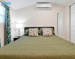 Toàn bộ căn nhà/căn hộ Comfortable Private Room In Tampa: Villa Romantic. (Tampa, Hoa Kỳ)
