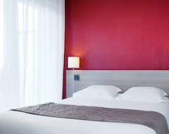 Hotel Sejours & Affaires Geneve Gex Les Rives Du Leman (Gex, Francuska)