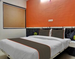 Collection O Hotel Sky Blue Lodgeing (Pune, Indija)