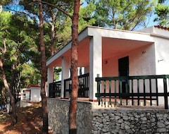 Hotel Gattarella Family Resort - Self Catering Accommodations In The Pinewood (Vieste, Italija)