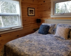 Entire House / Apartment Southrock Cottage, Your Cabot Trail Cottage Retreat In Beautiful South Harbour (Capstick, Canada)