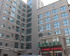 Hotelli Greentree Inn Xuzhou Feng County East Jiefang Road Business (Xuzhou, Kiina)
