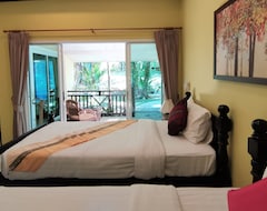 Hotel Thai Modern Resort & Spa (Cape Panwa, Thailand)