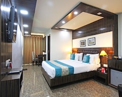 Hotel OYO 13704 Bailey Road (Patna, Indija)